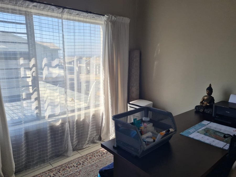 3 Bedroom Property for Sale in Waterkloof East North West